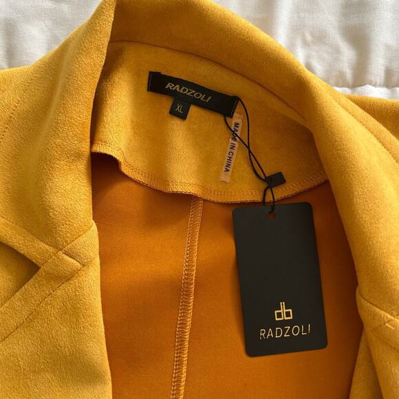 Radzoli Women's Faux Suede Vest with Tie Mustard Yellow Size XL - Picture 5 of 8